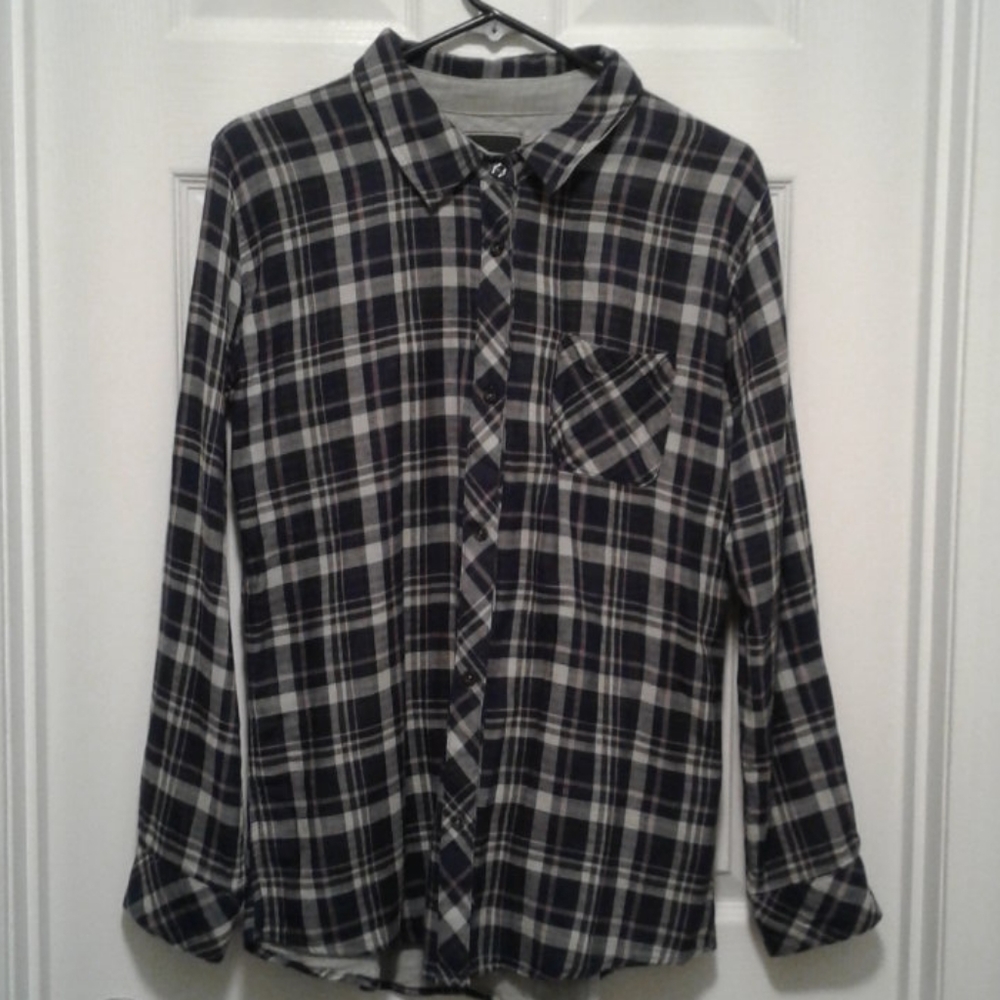 Women's shirt
